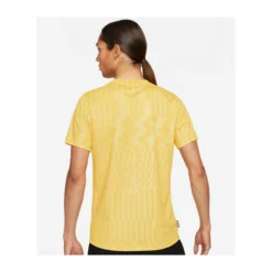 Nike Academy Dri-FIT T-Shirt Gold Weiss F700 -shop.fupa.net shop 10181521 nike academy dri fit t shirt gold weiss f700 1