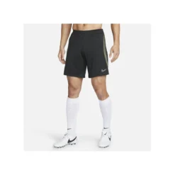 Nike Strike 22 Short -shop.fupa.net shop 10224547 nike strike 22 short gruen f382 2