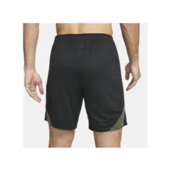 Nike Strike 22 Short -shop.fupa.net shop 10224547 nike strike 22 short gruen f382 3