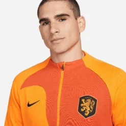 Nike Niederlande Anthem Jacken -shop.fupa.net shop 129732 3