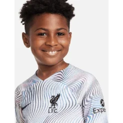 Nike Liverpool Auswärtstrikot Kinder 2022/2023 16 Nike Liverpool Auswärtstrikot Kinder 2022/2023 -shop.fupa.net shop 129783 6